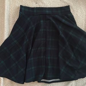 Women’s Plaid Skirt
